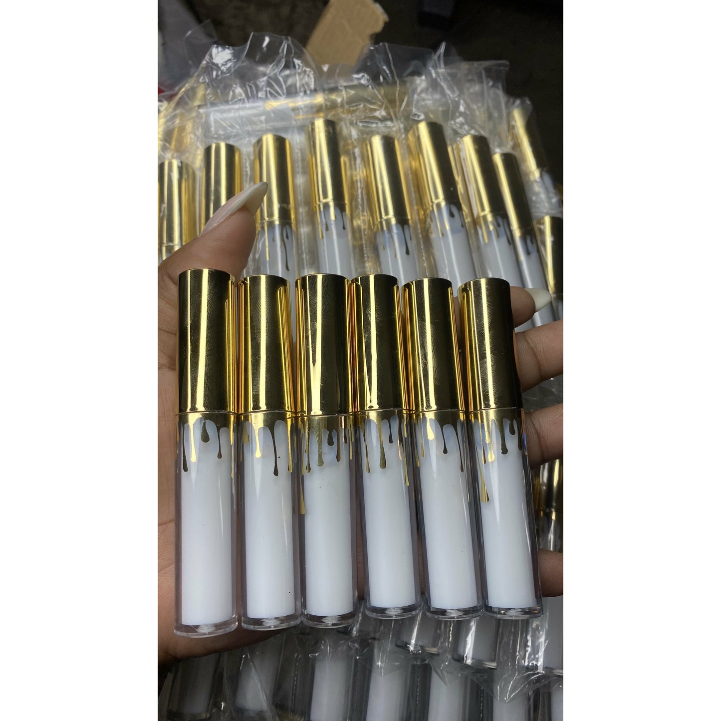 Eye lash glue
